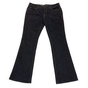 WAREHOUSE ONE DARK WASH MID-RISE BOOTCUT BLUE JEANS/ Size 32